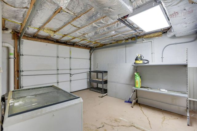 1760 Innisbrook Lane, Zanesville, OH 43701