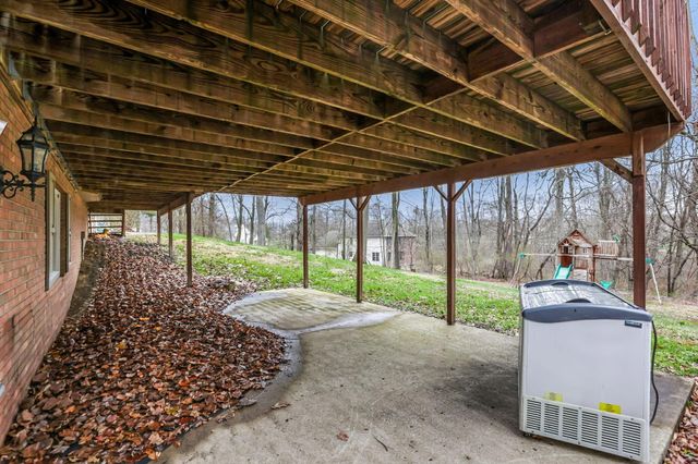 1760 Innisbrook Lane, Zanesville, OH 43701