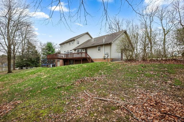 1760 Innisbrook Lane, Zanesville, OH 43701