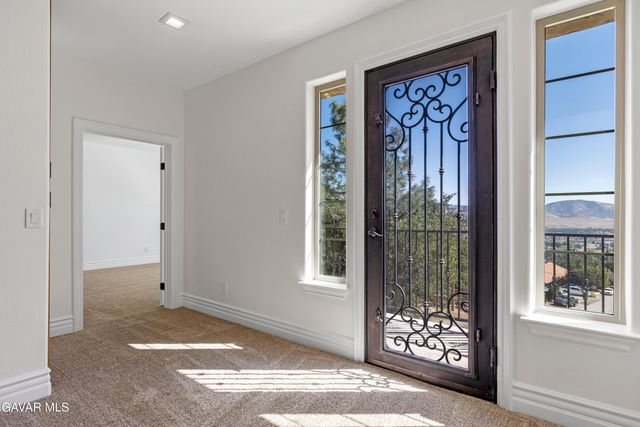 21824 Sunnybrook Drive, Tehachapi, CA 93561