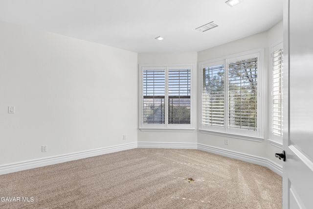 21824 Sunnybrook Drive, Tehachapi, CA 93561