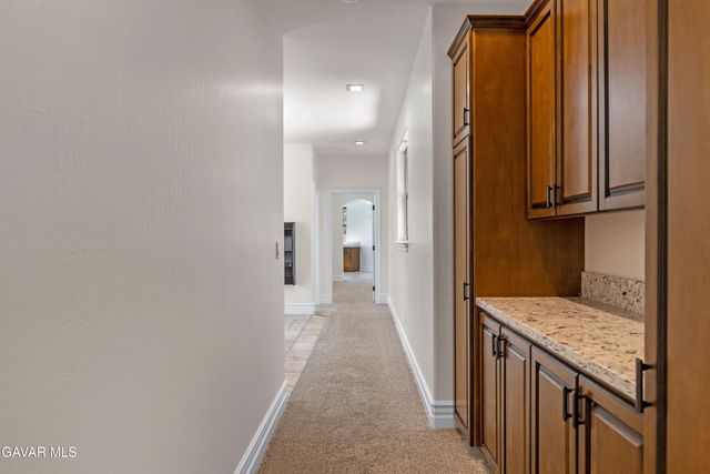 21824 Sunnybrook Drive, Tehachapi, CA 93561