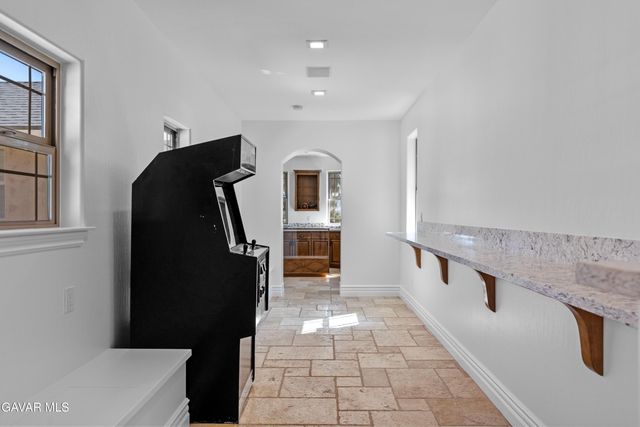 21824 Sunnybrook Drive, Tehachapi, CA 93561