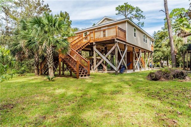 1113 Cadillac Avenue, Dauphin Island, AL 36528