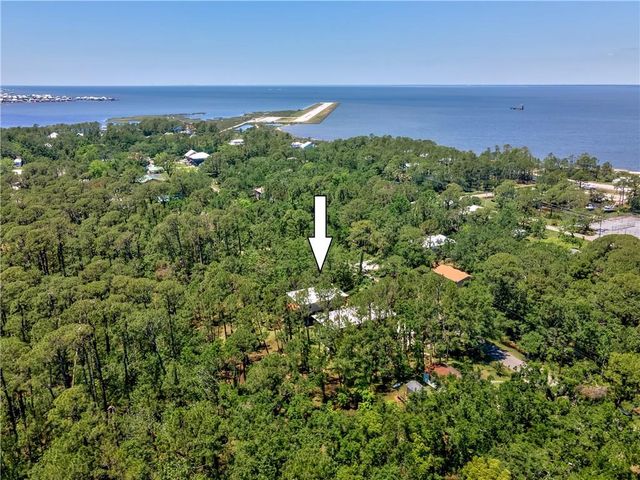 1113 Cadillac Avenue, Dauphin Island, AL 36528