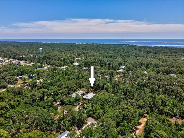 1113 Cadillac Avenue, Dauphin Island, AL 36528