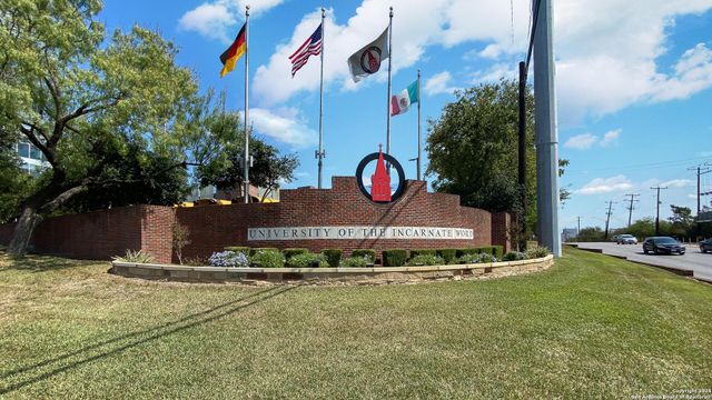 222 FUNSTON PL, San Antonio, TX 78209