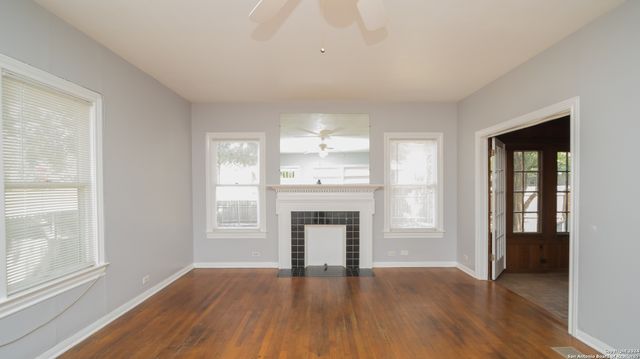 222 FUNSTON PL, San Antonio, TX 78209