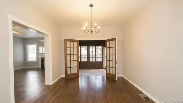 222 FUNSTON PL, San Antonio, TX 78209