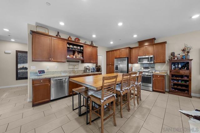 2834 Athens Rd 4, Chula Vista, CA 91915