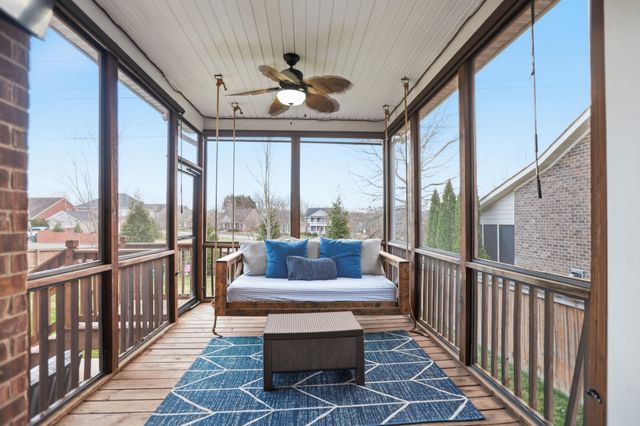 2104 Bluejay Ct, Hermitage, TN 37076