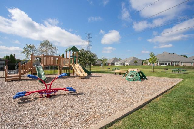 2104 Bluejay Ct, Hermitage, TN 37076