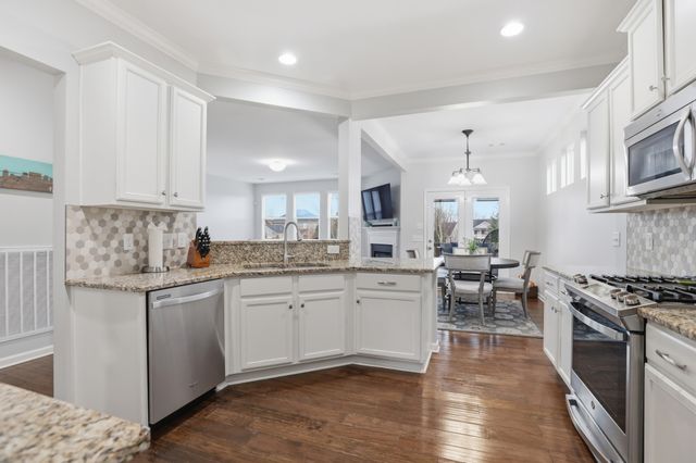 2104 Bluejay Ct, Hermitage, TN 37076