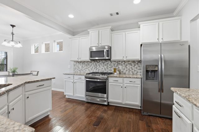 2104 Bluejay Ct, Hermitage, TN 37076