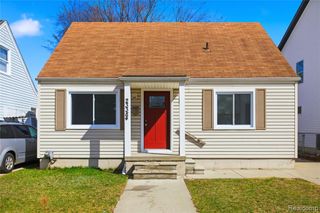 23384 Vassar Avenue, Hazel Park, MI 48030