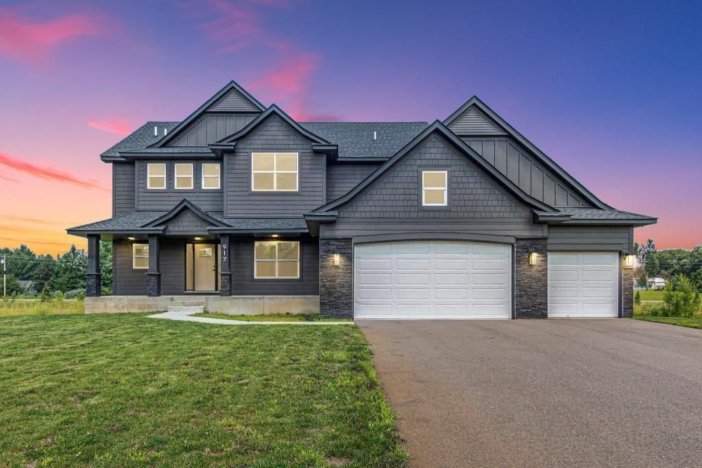 917 174th Avenue NE, Ham Lake, MN 55304