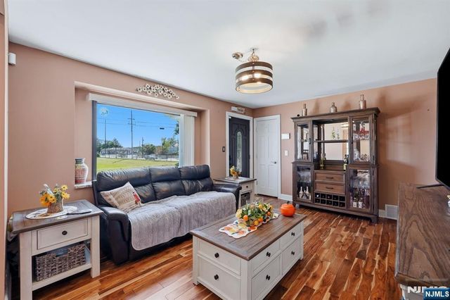 153 Stefanic Avenue, Elmwood Park, NJ 07407