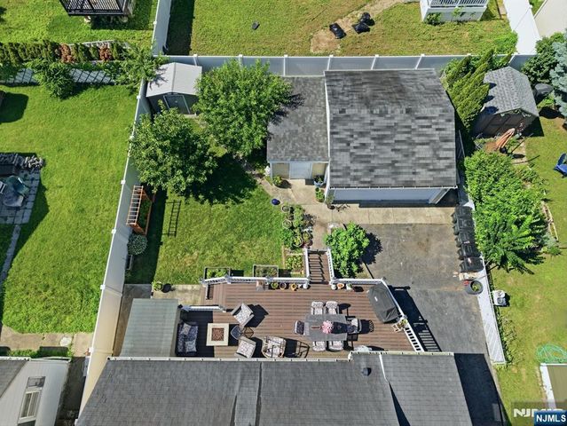 153 Stefanic Avenue, Elmwood Park, NJ 07407