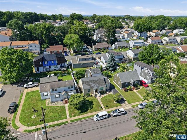 153 Stefanic Avenue, Elmwood Park, NJ 07407