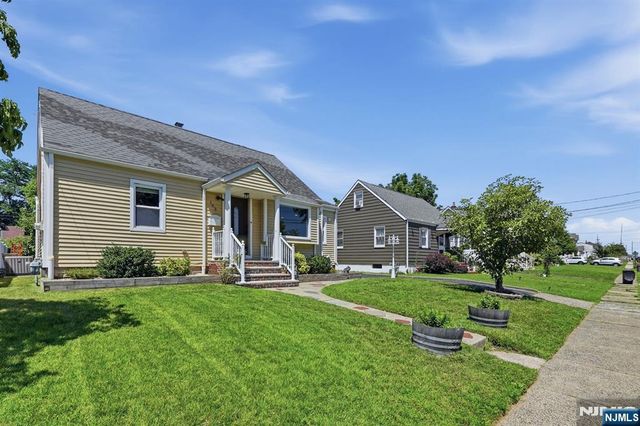 153 Stefanic Avenue, Elmwood Park, NJ 07407