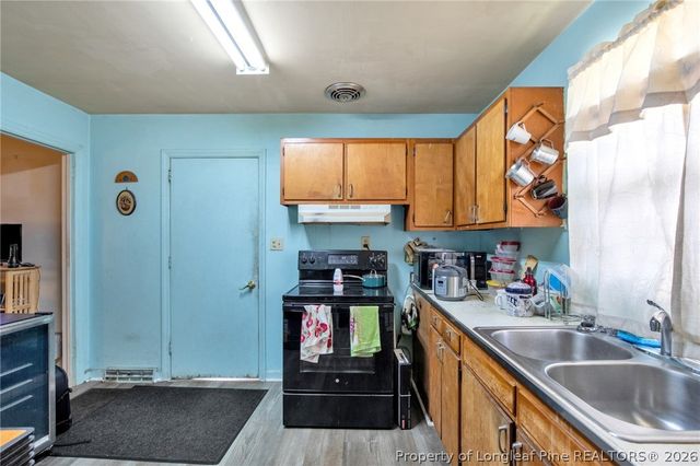 1227 Stansfield Drive, Fayetteville, NC 28303