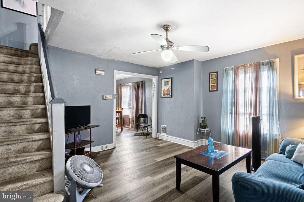 7254 DICKS AVE, PHILADELPHIA, PA 19153 — photo 3