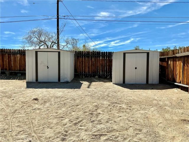 74797 Serrano, 29 Palms, CA 92277