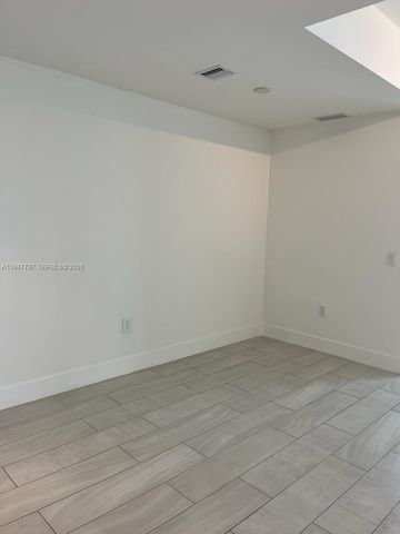 2000 Metropica Way 1602, Sunrise, FL 33323