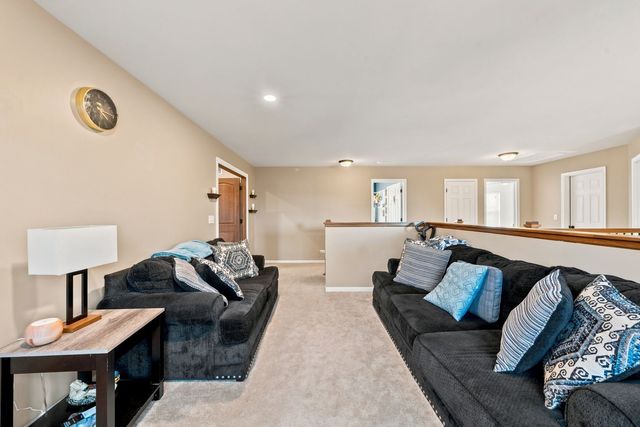 3165 Riley Road, Montgomery, IL 60538