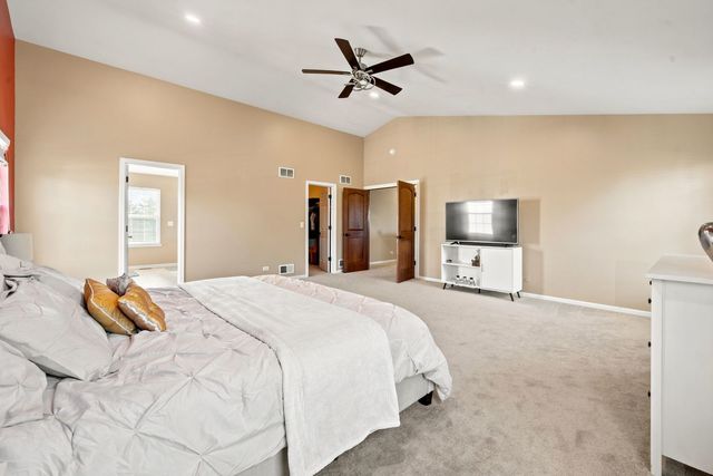 3165 Riley Road, Montgomery, IL 60538