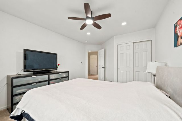 3165 Riley Road, Montgomery, IL 60538
