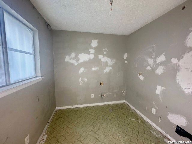11911 ALAMO BLANCO ST, San Antonio, TX 78233