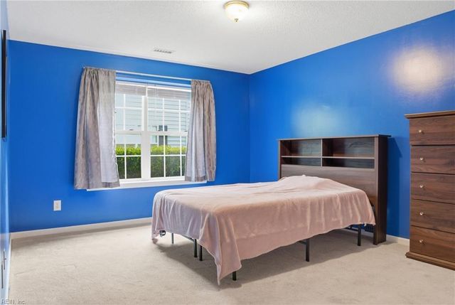 1303 Buoy CT, Suffolk, VA 23435