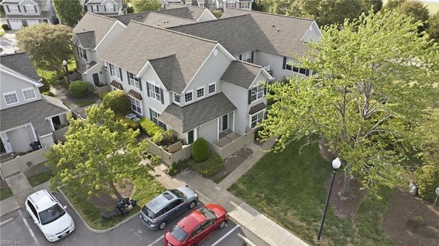 1303 Buoy CT, Suffolk, VA 23435