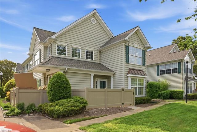 1303 Buoy CT, Suffolk, VA 23435