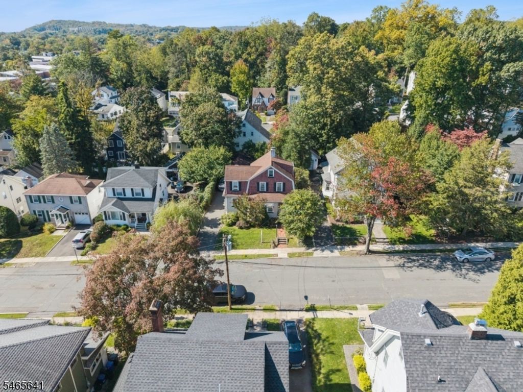 13 Duncan St, Millburn Twp., NJ 07041 — photo 5