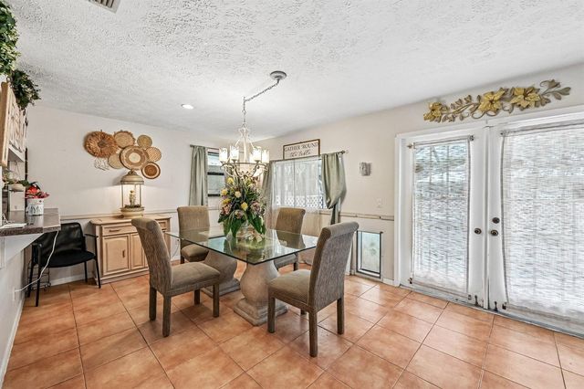 2457 SW Mercer Street, Port St. Lucie, FL 34984