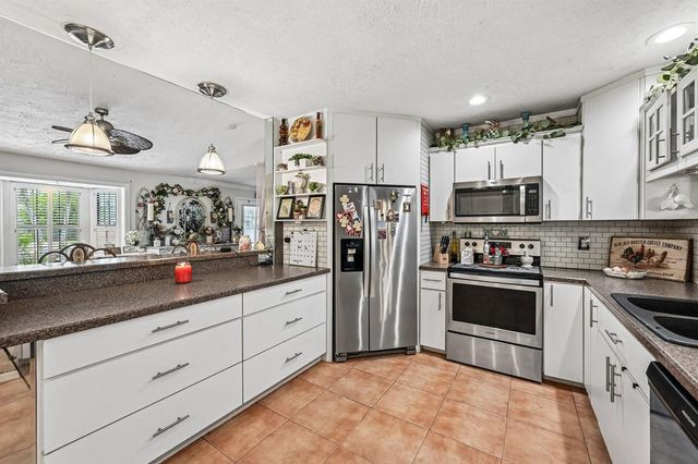 2457 SW Mercer Street, Port St. Lucie, FL 34984