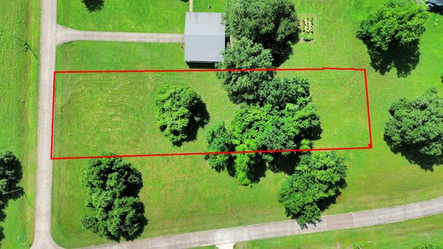 406 Rancho Chico Trail, Angleton, TX 77515