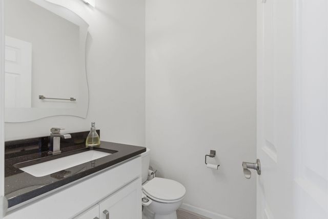 2527 Tate Drive, Schererville, IN 46375