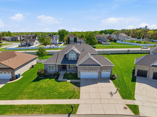 2527 Tate Drive, Schererville, IN 46375