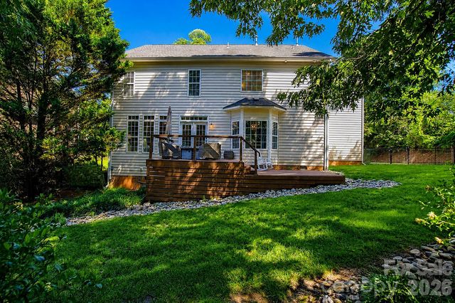 6204 Pumpernickel Lane, Wesley Chapel, NC 28110