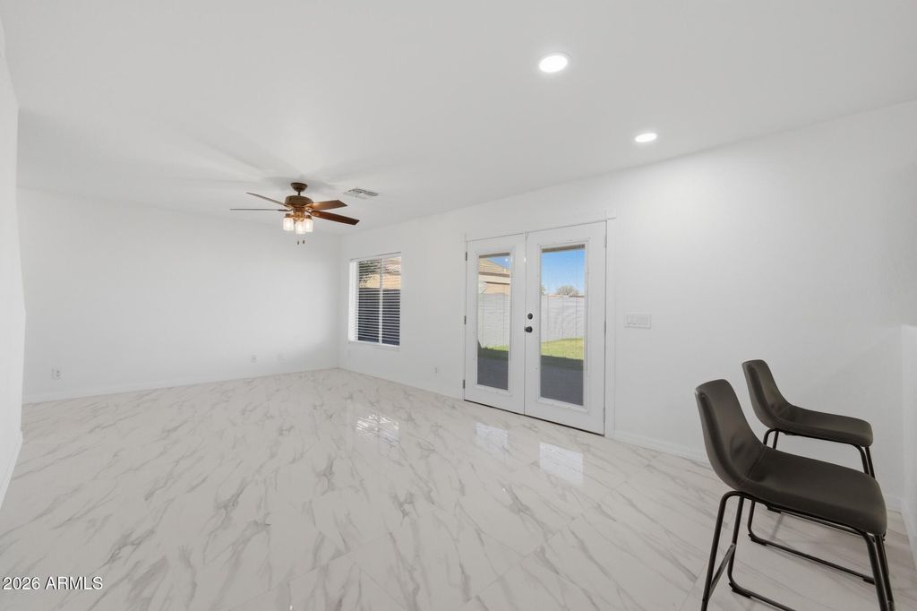 970 E CHRISTOPHER Street, San Tan Valley, AZ 85140 — photo 5