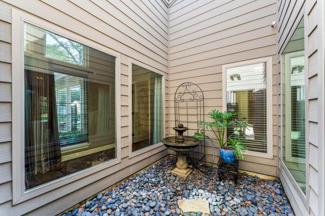 8307 Ivan Reid Drive, Houston, TX 77040