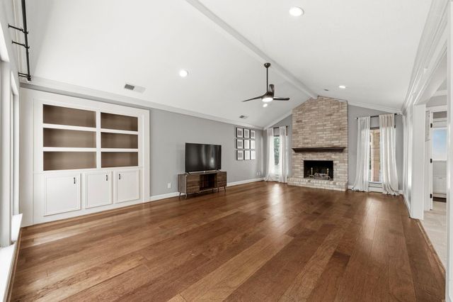 8307 Ivan Reid Drive, Houston, TX 77040