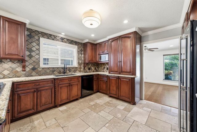 8307 Ivan Reid Drive, Houston, TX 77040