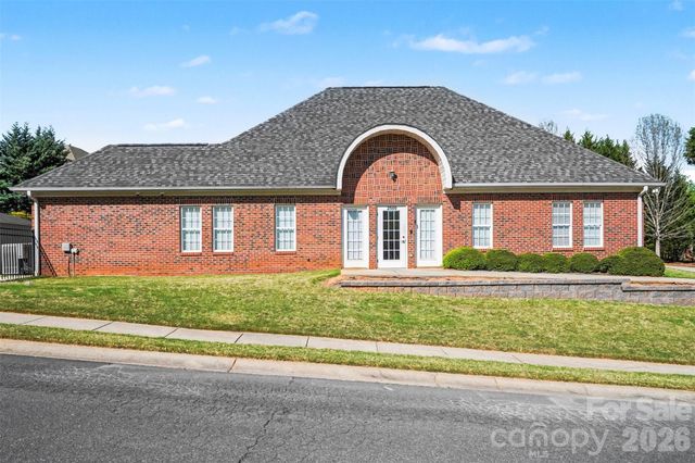 3297 Yarmouth Lane, Gastonia, NC 28056