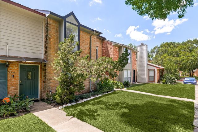 9263 Westwood Village Drive 50, Houston, TX 77036
