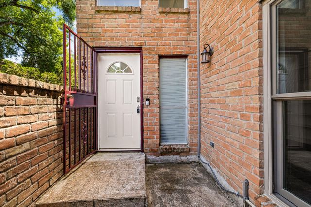 9263 Westwood Village Drive 50, Houston, TX 77036
