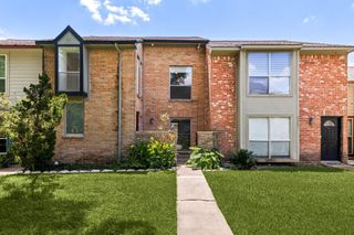 9263 Westwood Village Drive 50, Houston, TX 77036